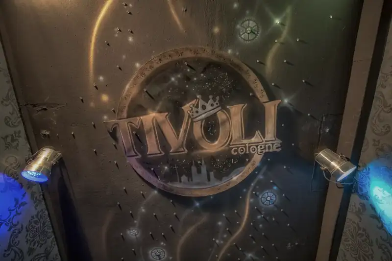 Logo-Wand – Tivoli Cologne